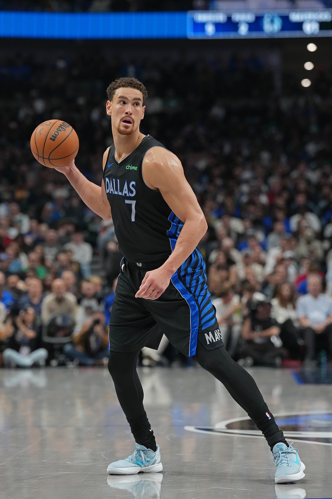 8868-克里斯蒂：德怀特·鲍威尔总是做正确的事 能与他并肩作战是享受